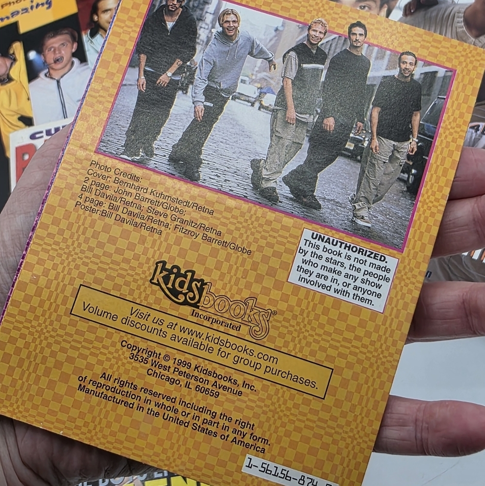 Vintage Backstreet Boys Memorabilia Books & Necklace Bundle - Picture 7 of 15